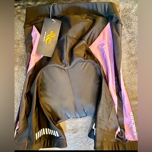 WOMEN’S CYCLING PADDED SHORTS - Picture 8 of 9